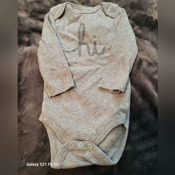 🩷 3/$15 Girls (3-6M) 5-Piece Onesies Bundle 4 Long Sleeve, 1 Short Sleeve, EUC - Picture 4 of 12